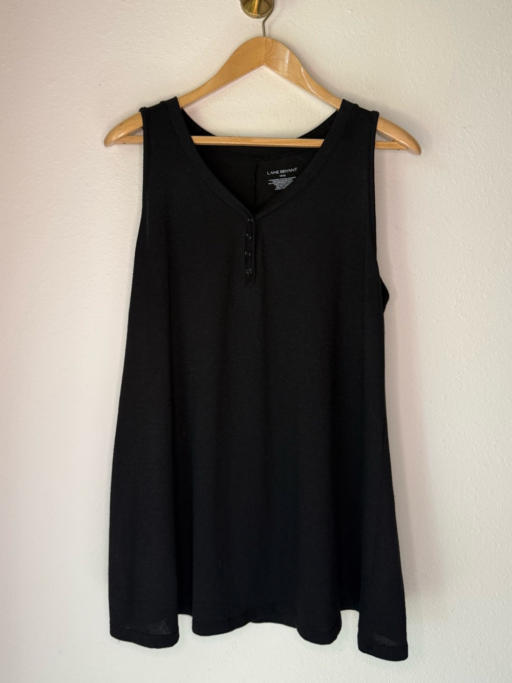 Lane Bryant Black Sleeveless Henley Swing Tank Top Plus Size XL 14/16